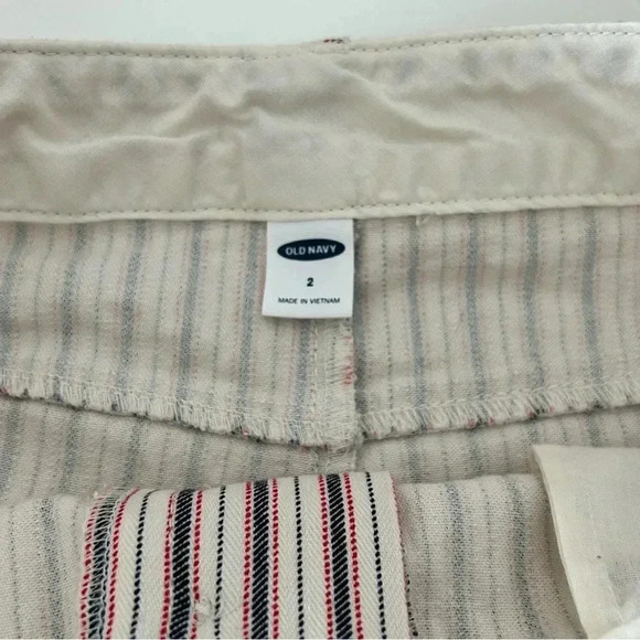 Loft and Old Navy Shorts (Set of 2) | size 2 - Picture 10 of 10